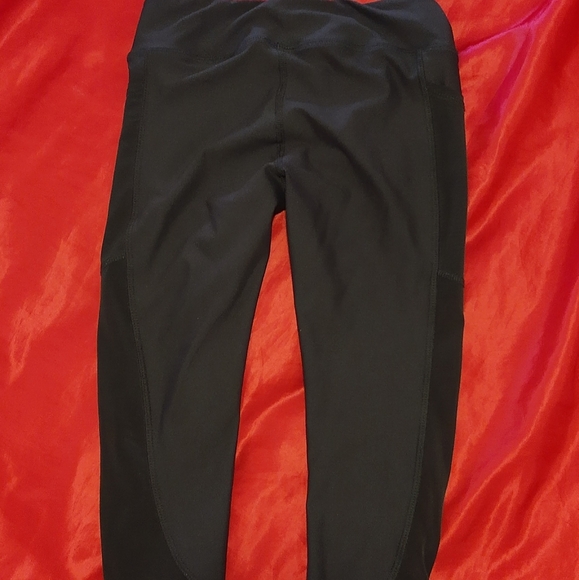 Creation and Evolution Capri Leggings (S) - Picture 6 of 7